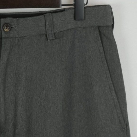 Haggar Men's Size 32x30 Gray Flat Front Classic Fit Comfort Waist Dress Pants - Picture 6 of 9